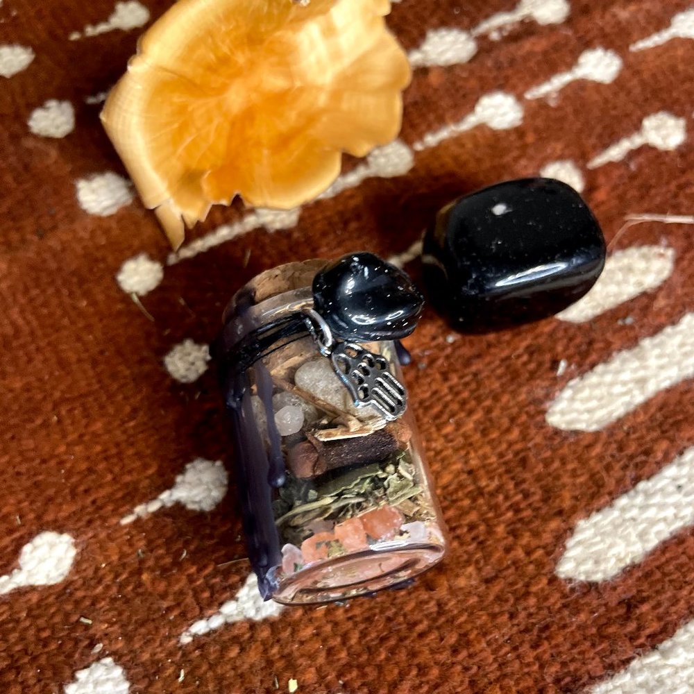 ☽ Small Protection Spell Jar ☽